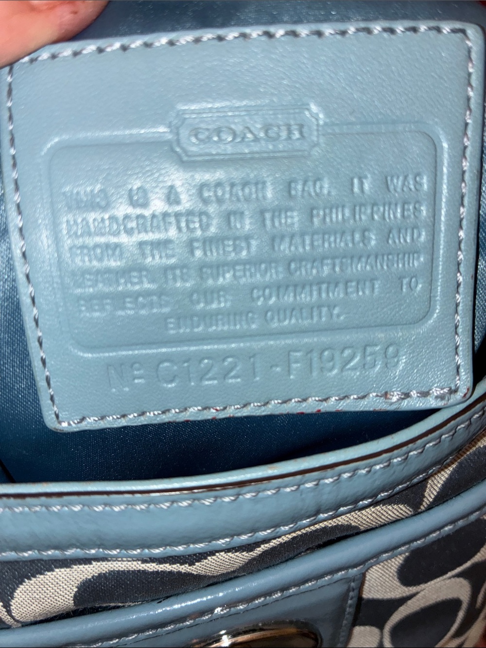 Coach Penelope Signature Sateen Hippie bag - Picture 6 of 11
